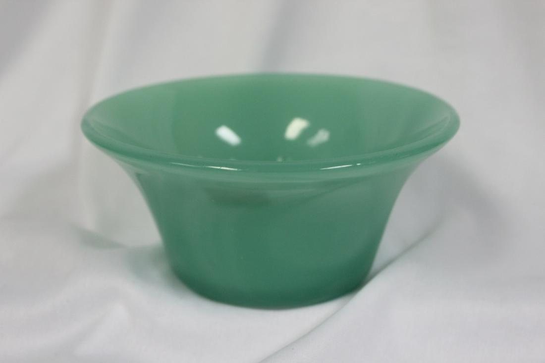 A Green Glass: Possibly Stueben - 5 3/8" in diameter - unsigned