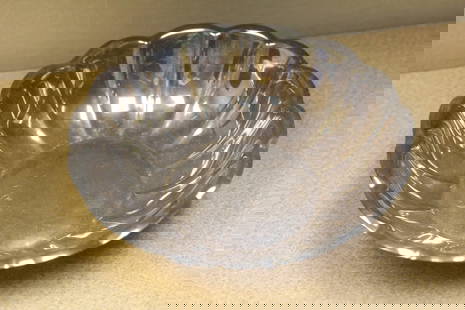 Reed and Barton Silverplated Bowl: 8 1/8" in diameter