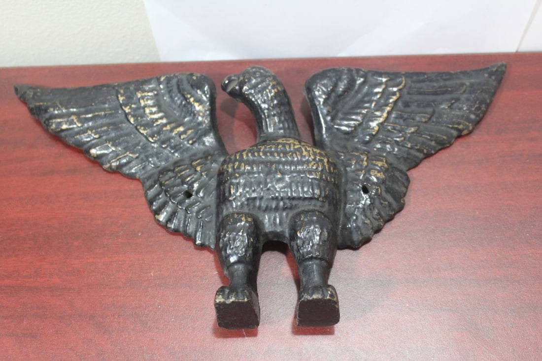 An Antique Cast Iron Eagle Auction