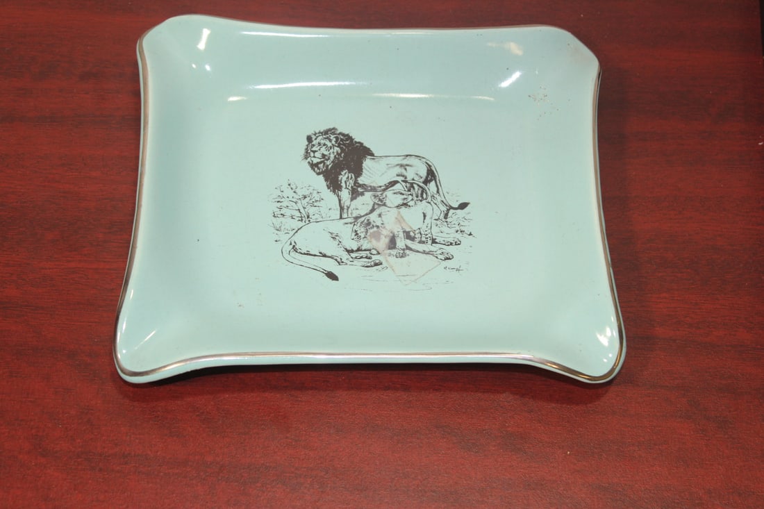 A Krugerwildtuin South Africa Pottery Ashtray: probably mid century modern period - 7 1/2" wide - rare