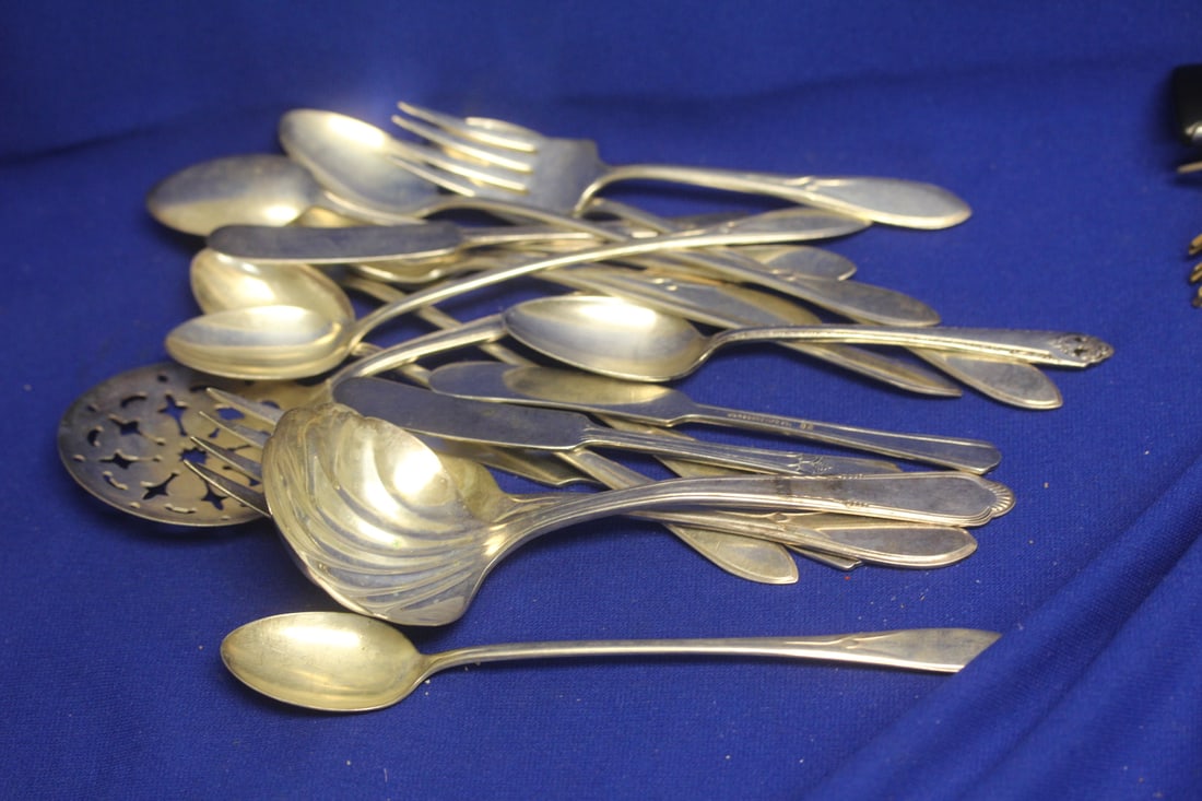 Lot of Silverplate Utensils: to include some small serving pieces