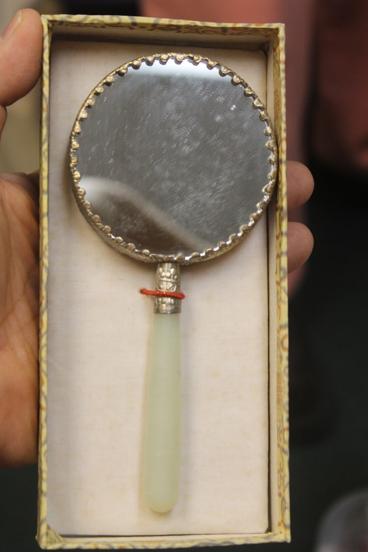 Chinese jade mirror: boxed, 5 3/4" long