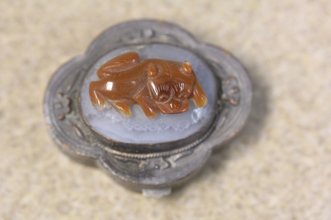 Antique Chinese Pill Box: carved agate and silver - 1 5/8" in diameter