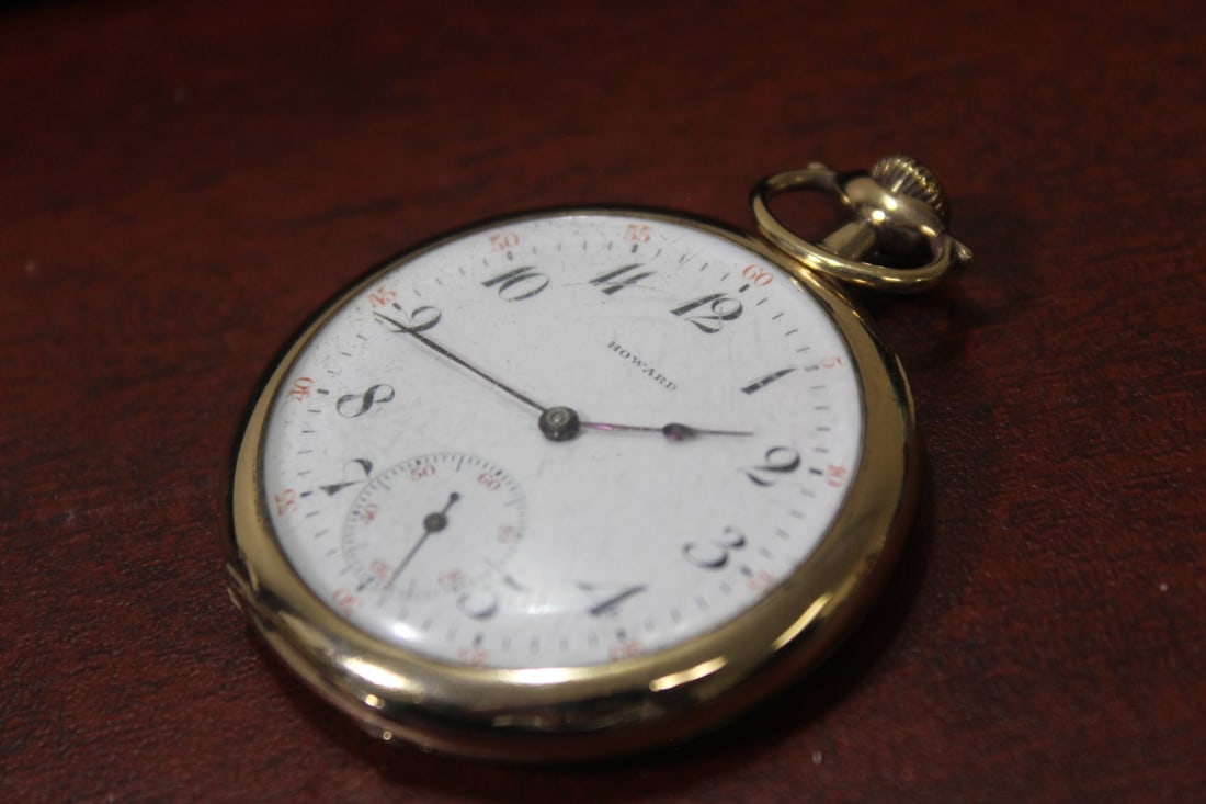A Howard Gold Filled Pocket Watch: 1 3/4" in diameter