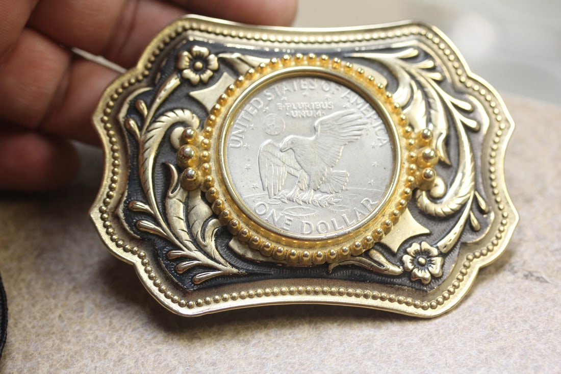 Ike Dollar Belt Buckle: 3 5/8" across