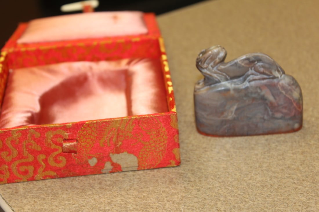 Chinese Soapstone Seal: 2 5/8" across with box