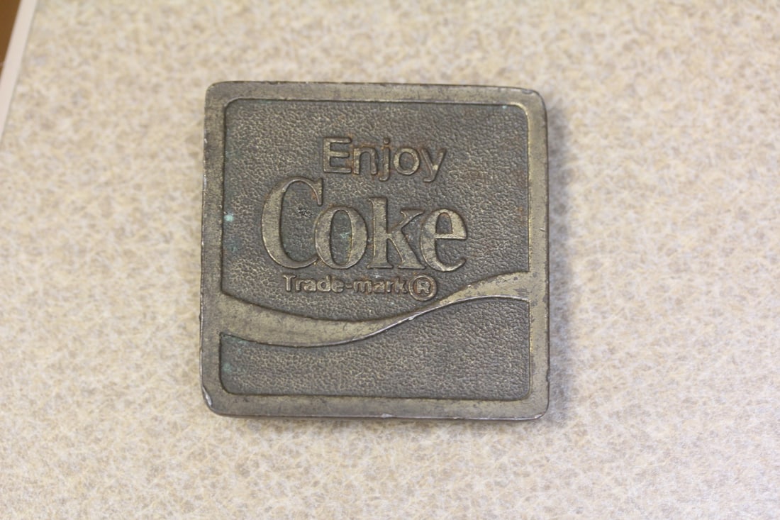 Coca Cola Belt Buckle: as shown