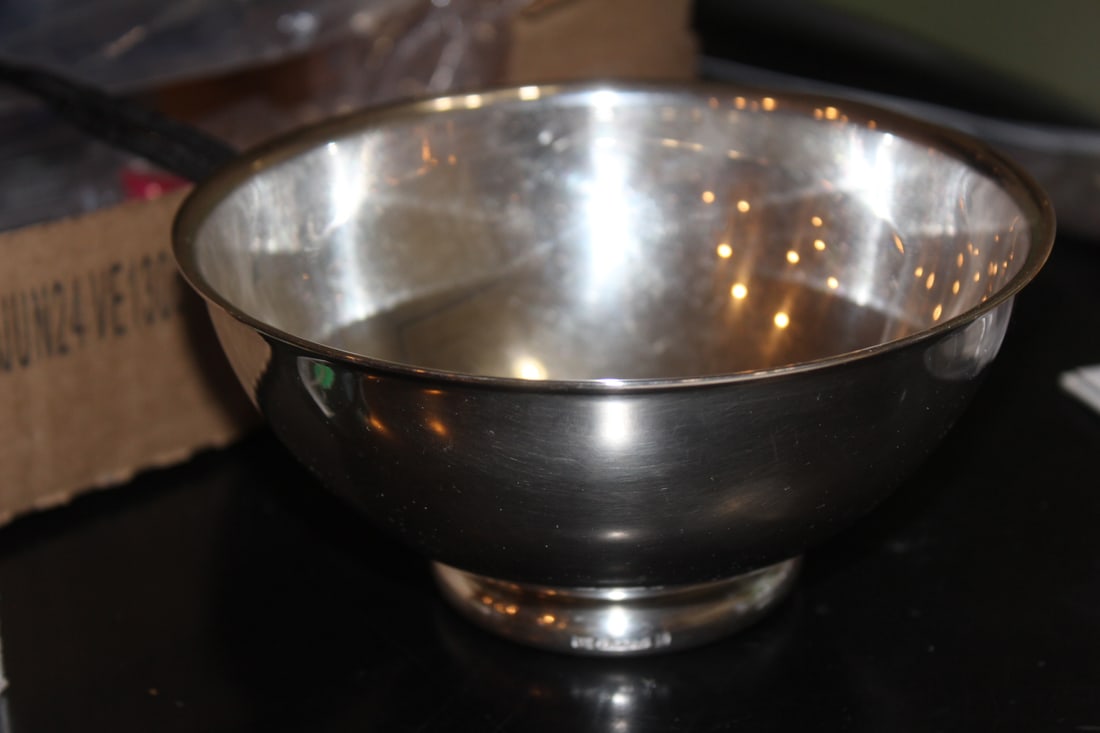 Christofle Vertigo Silverplate Bowl: boxed - 5 1/2" in diameter