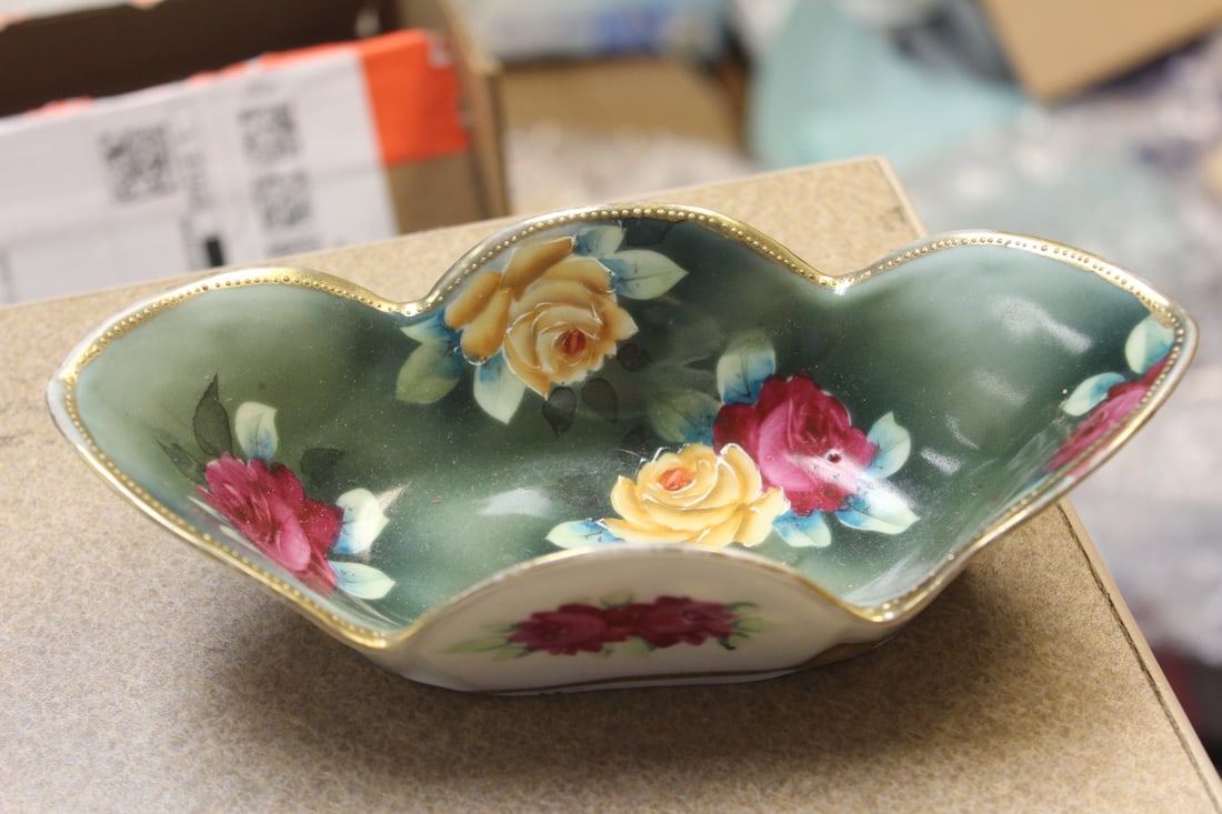 Nippon Vegetable Ceramic Bowl: 7 1/2" across