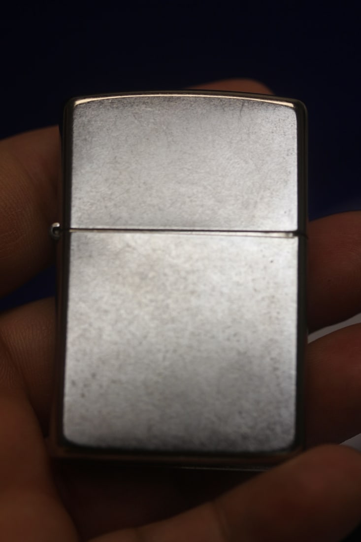 Plain Zippo Lighter: never used - Bradford G-13 model