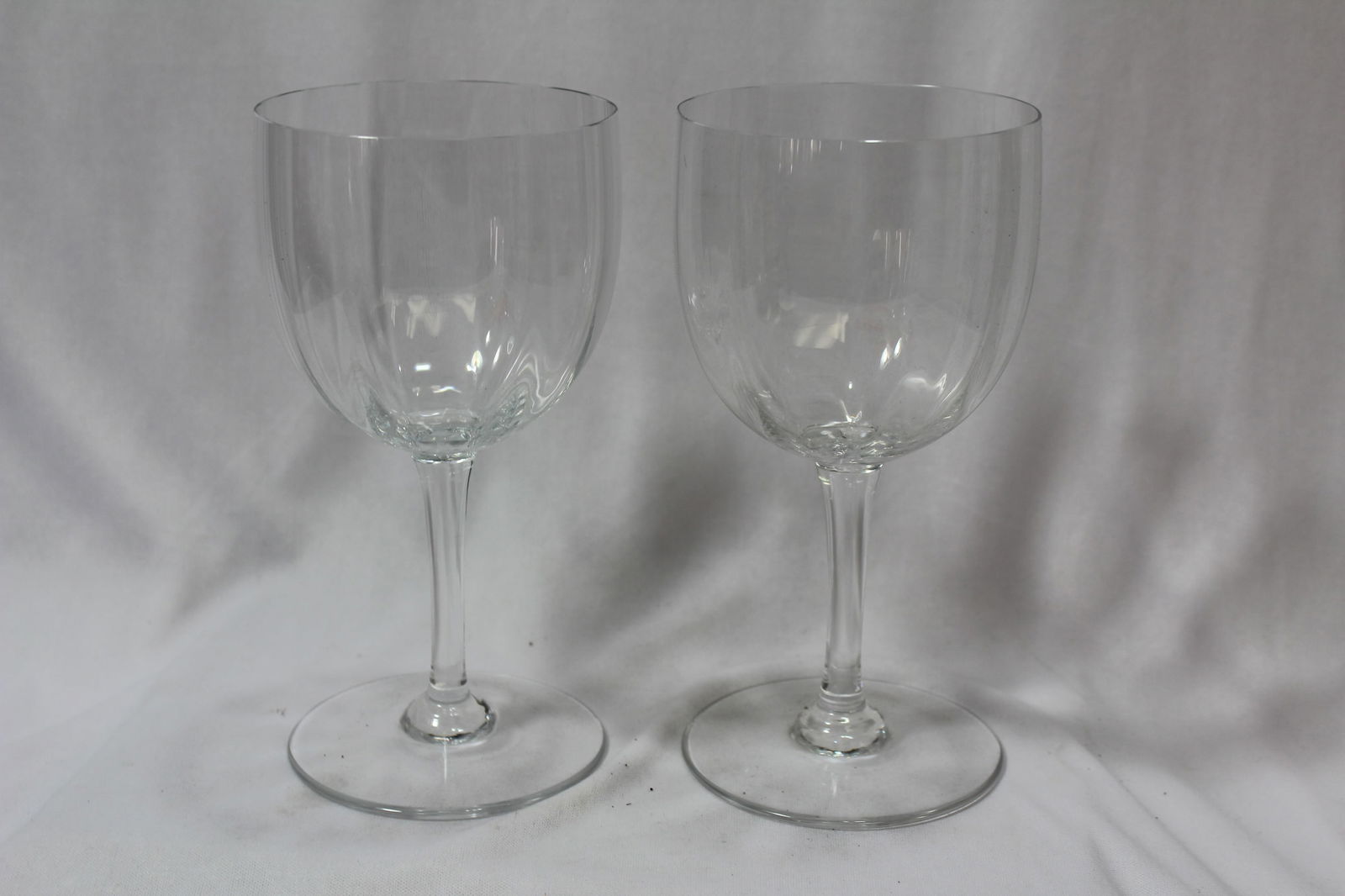 Set of 2 Baccarat Goblets: 7" tall - France