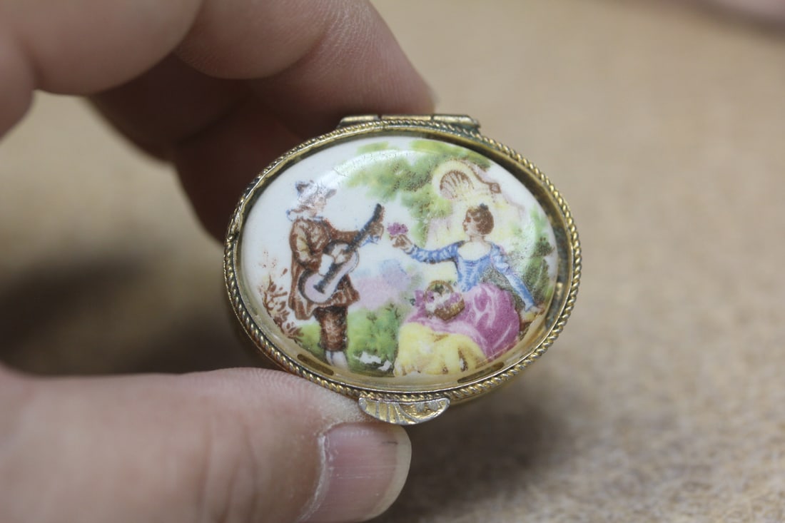 Old Porcelain and Metal Pill Box: 1 1/2" across