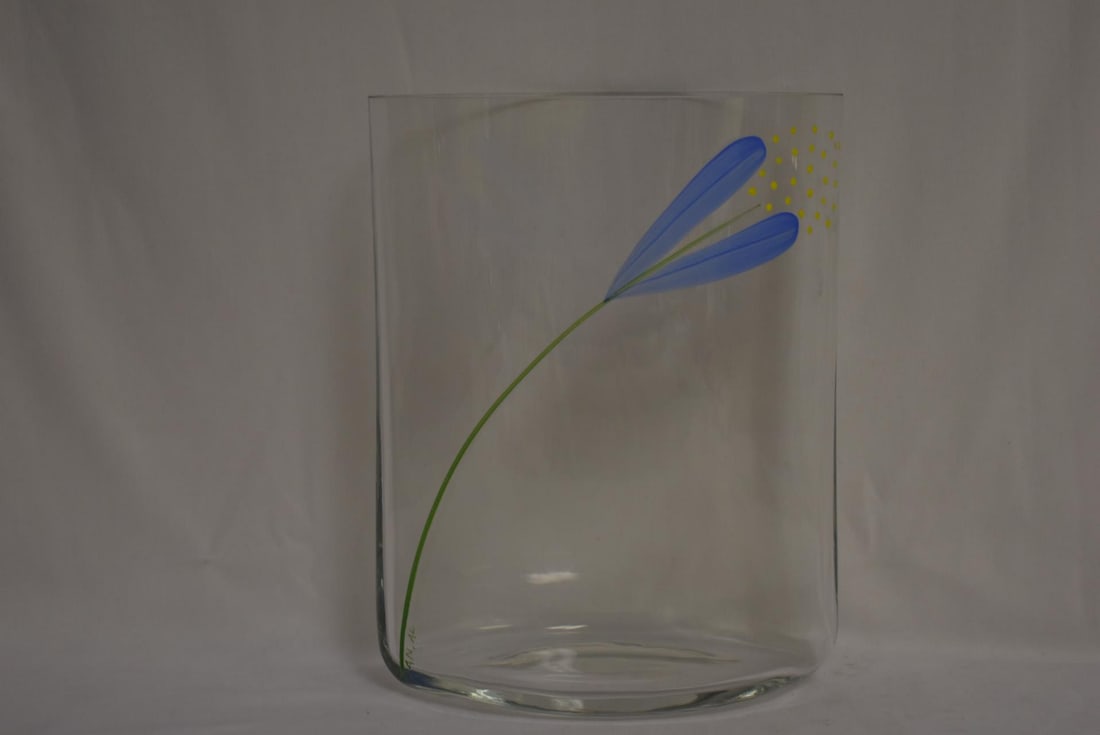 An Art Glass Vase: signed - Kosta Boda possibly Anne Nilsson - 9 inches tall