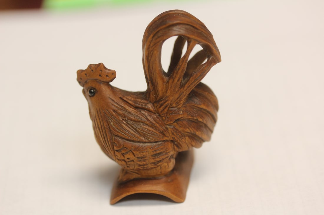 A Signed Japanese Carved Wood Chicken Netsuke: 2 1/8" tall