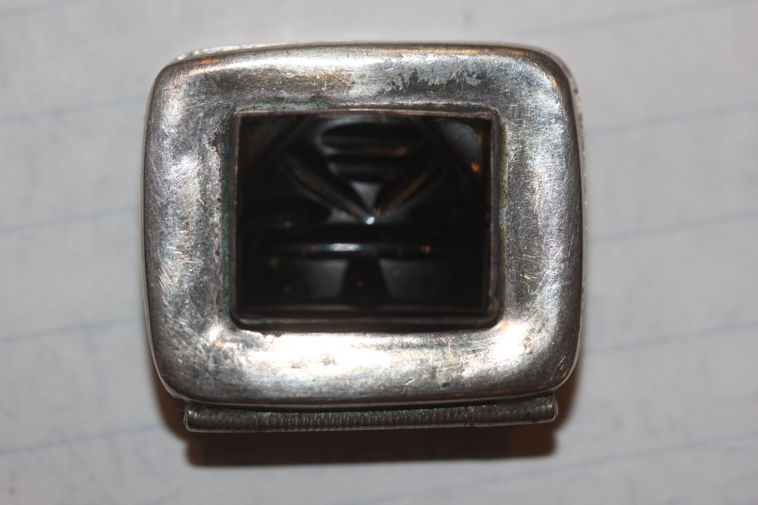 Sterling and Onyx Pill Box: as shown on photos