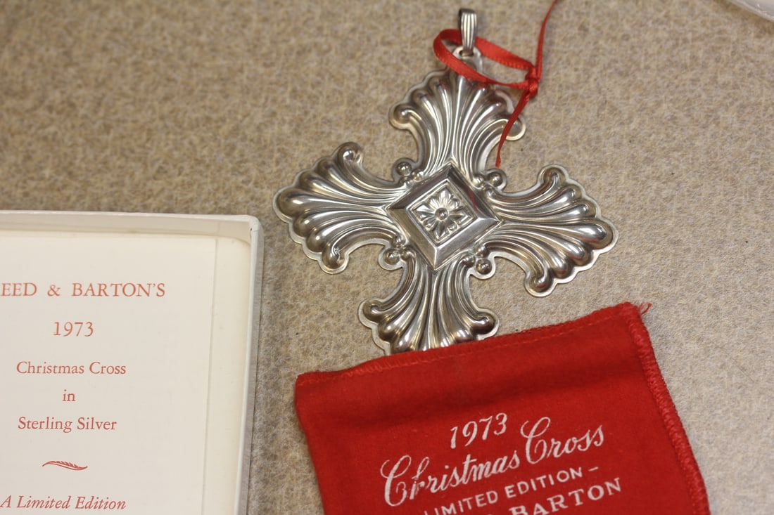 Reed and Barton Sterling Silver Christmas Ornament: 1973 - sterling silver