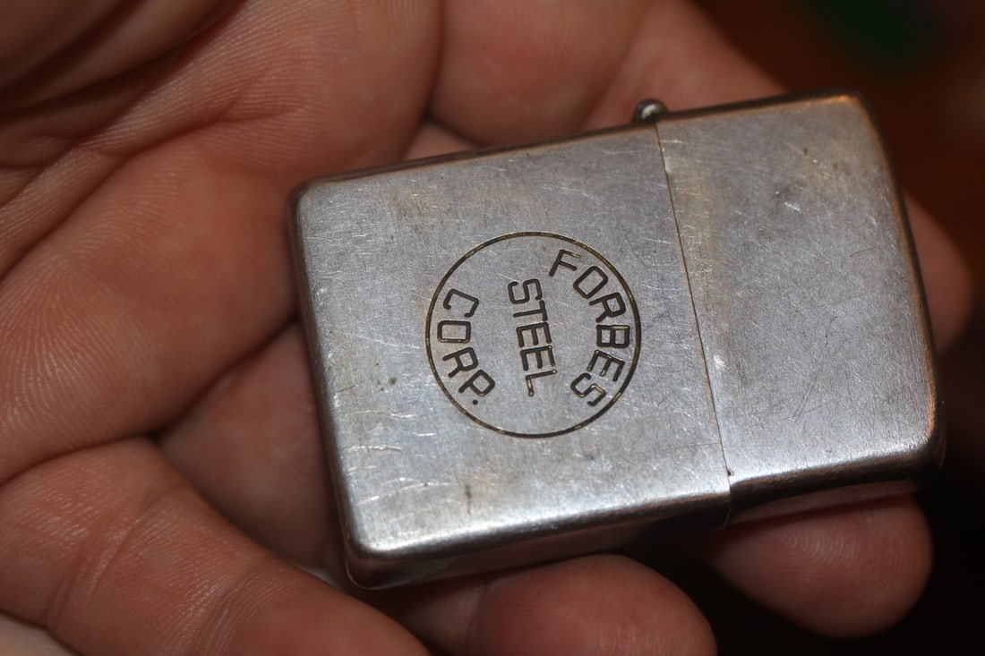 Zippo Lighter: as shown on photos