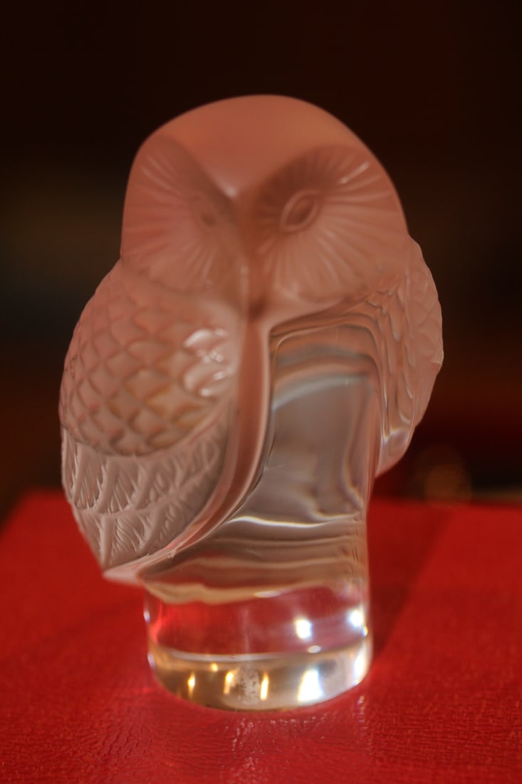 Lalique, France Crystal Owl: signed - 3 1/2" tall