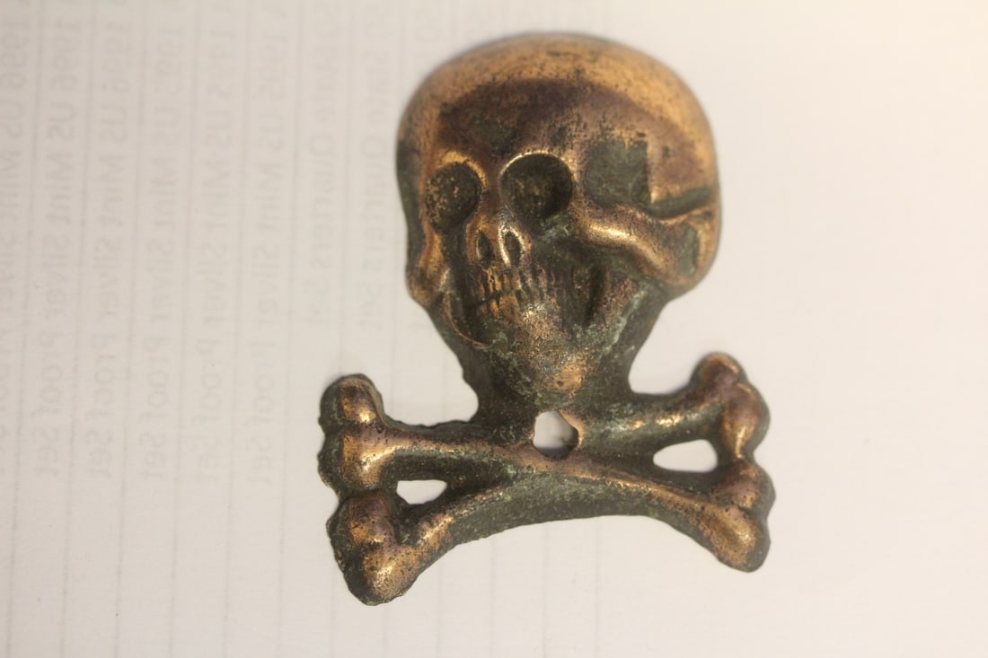 Antique Memento Mori Skull: brass or bronze - most likely victorian - possibly German