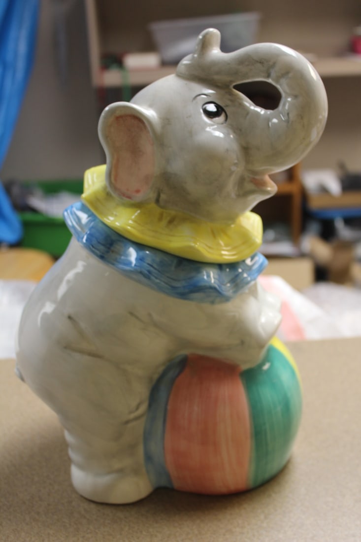 Elephant Ceramic Cookie Jar: 12 3/4" tall