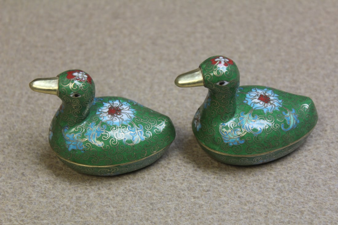 Pair of Vintage Chinese Cloisonne Trinket Boxes: in duck form - most likely 1930's to 1950's - 2 3/4" across