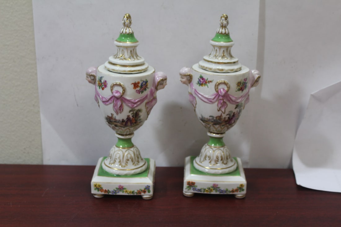 A Pair of Capodimonte? Urns: with stopper - please note: bottom of the stopper has chips - each is 8 1/2" tall