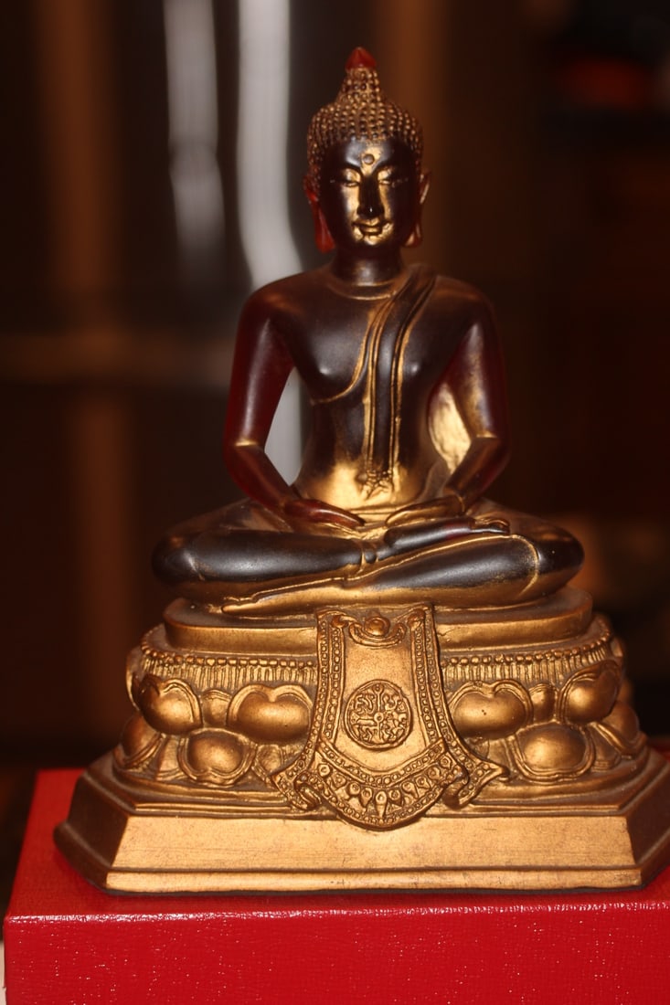 Cherry Amber Chinese Kwan Yin: 8 3/4" tall by 6 1/2" wide