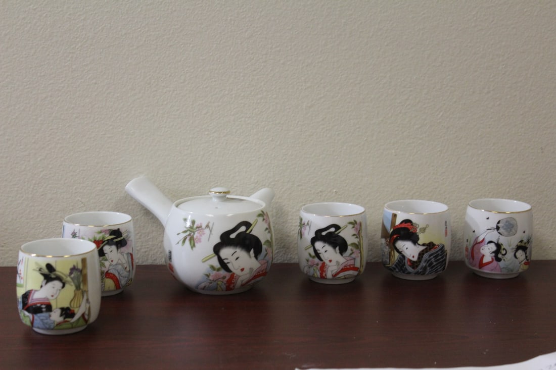 A Set of 6 Japanese Tea Set: with cups - widest= 6 1/4" across