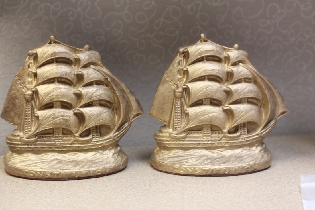 Constitution Pair of Composite Material Book Ends: 5 1/2" tall each