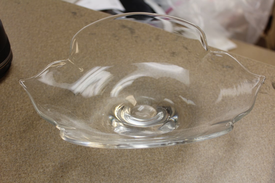 Steuben Foliated Leaf Bowl: signed Steuben - 9 5/8" in diameter