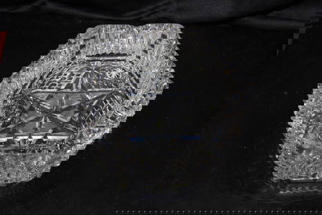 A Vintage Cut Glass Ashtray: 5" in diameter
