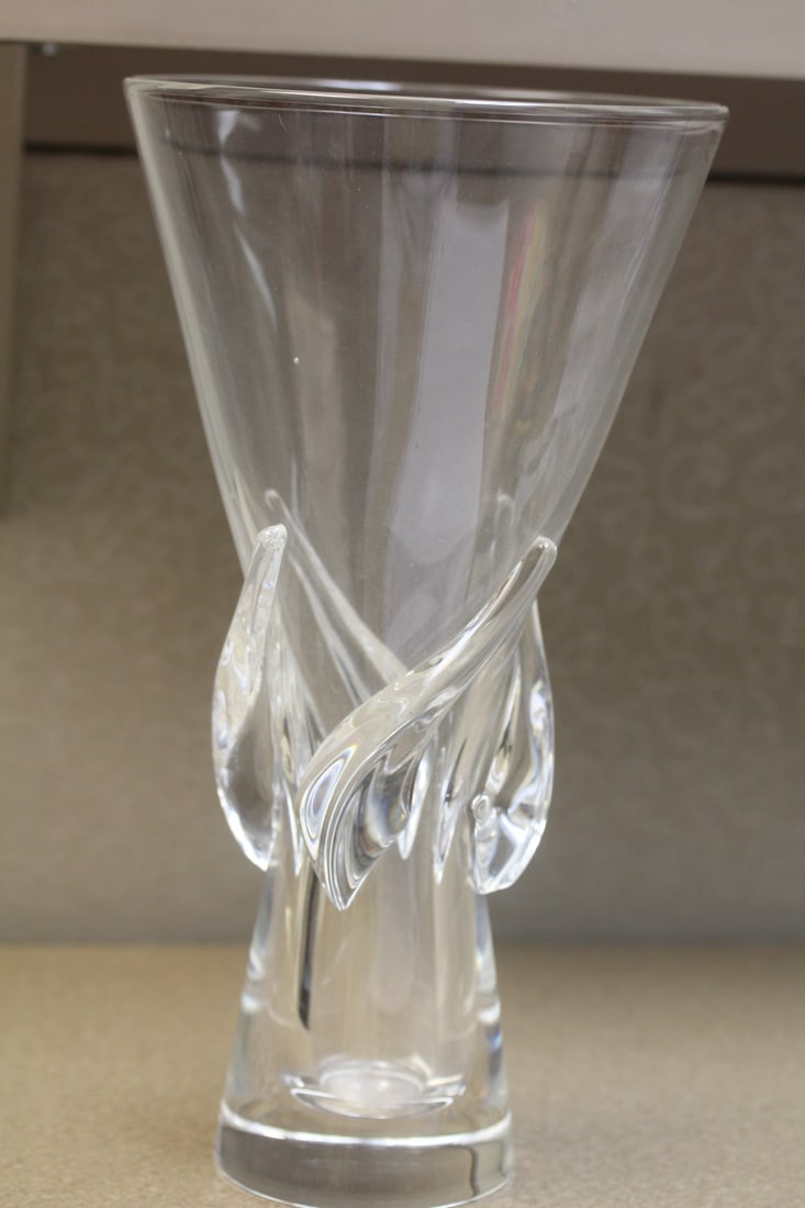 Signed Steuben Glass Vase: 11 1/2" tall