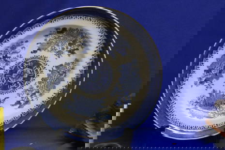 A Possibly Fitzhug Blue and White Export Plate: or soup bowl - 19th century - please noterestored - 9 3/4" in diameter