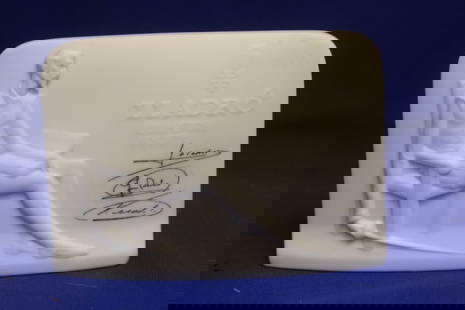 Signed Lladro Don Quixote Plaque: 6" x 4 1/2" x 2 1/4"