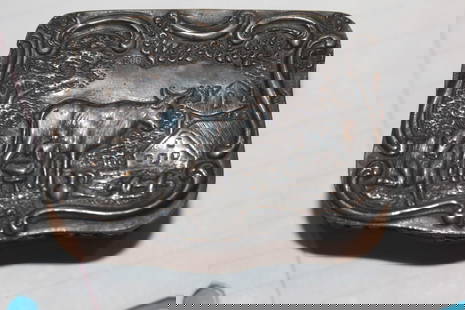 Repousse 800 Silver Trinket Box: Dutch - cow motief - 2 1/4" across