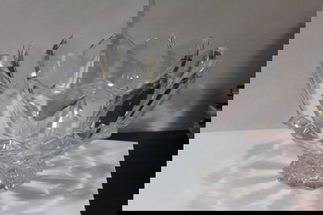 A Large Cut Glass Center Bowl: heavy - appears to be very well made - most likely crystal 10" in diameter - 6 inches tall