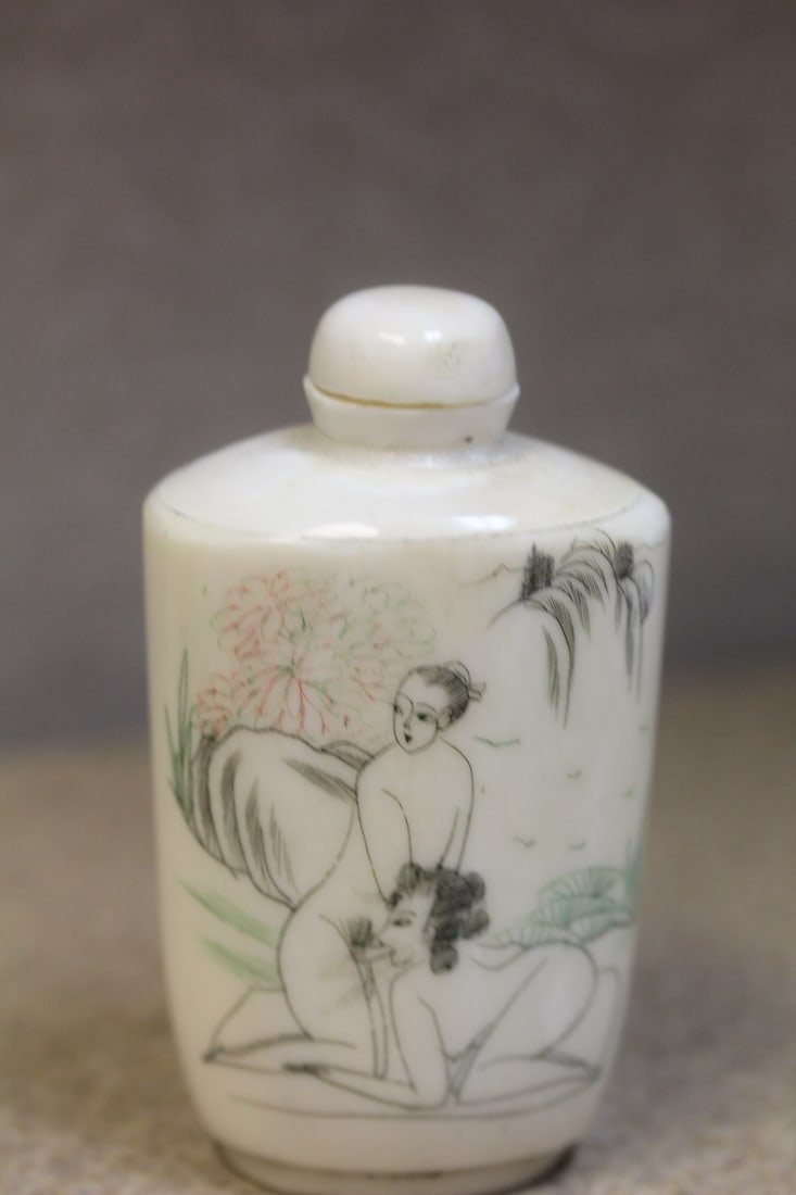 Erotica snuff bottle: Chinese, carved bone, 3 1/8" tall