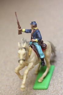 Plastic Horse Soldiers on Metal Base: 3 1/2" long - Britains LTD 1971