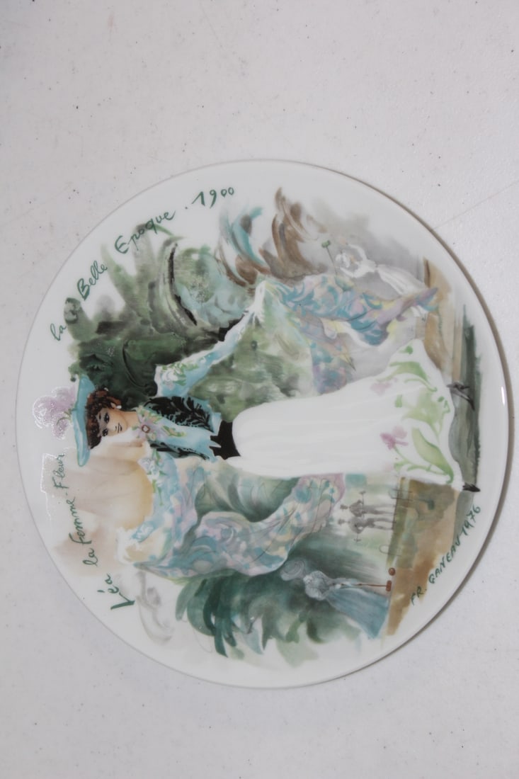 Limoges Women Fashion Collector's Plate: Henri Darceau - 8 3/8" in diameter
