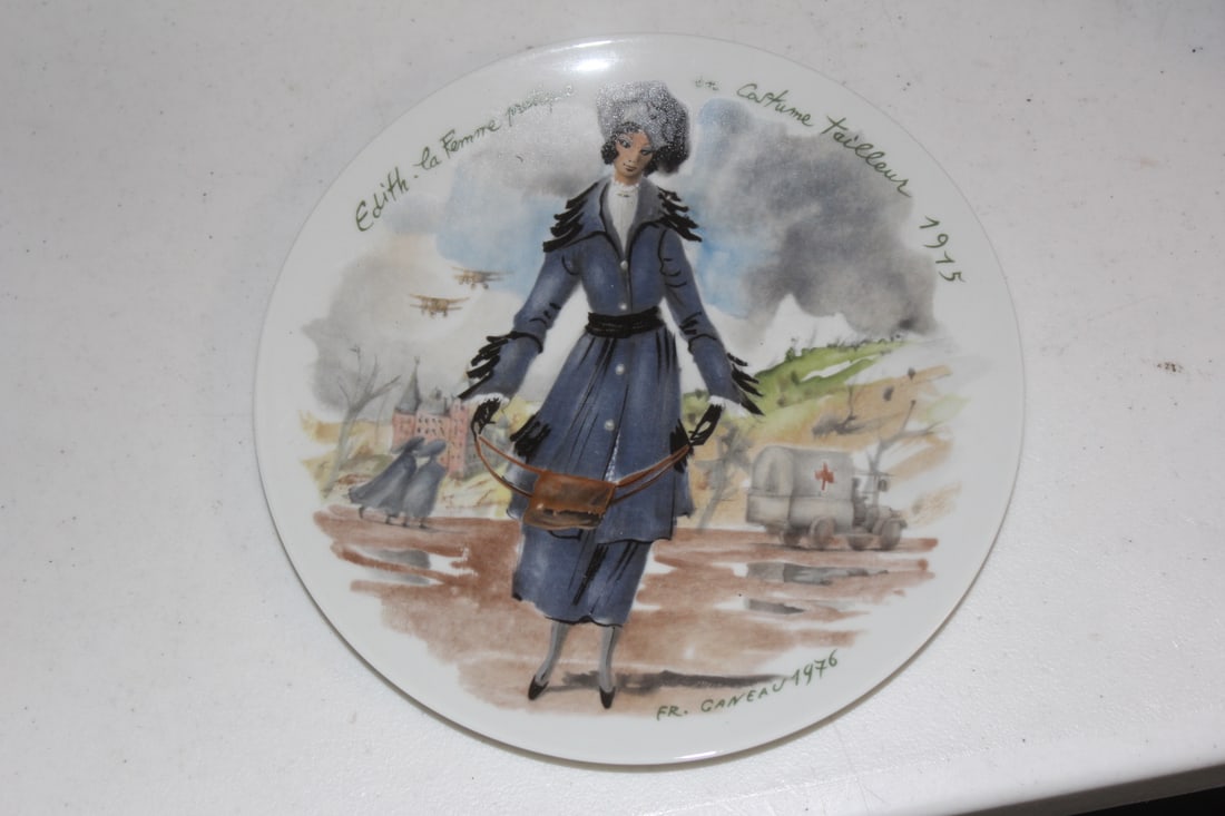 Limoges Women Fashion Collector's Plate: Henri Darceau - 8 3/8" in diameter