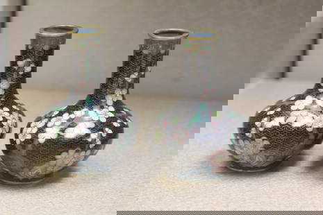 Pair of Chinese Cloisonne Vases: 4 1/4" tall each