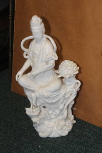 Chinese Blanc de Chine Kwan Yin: 12" tall