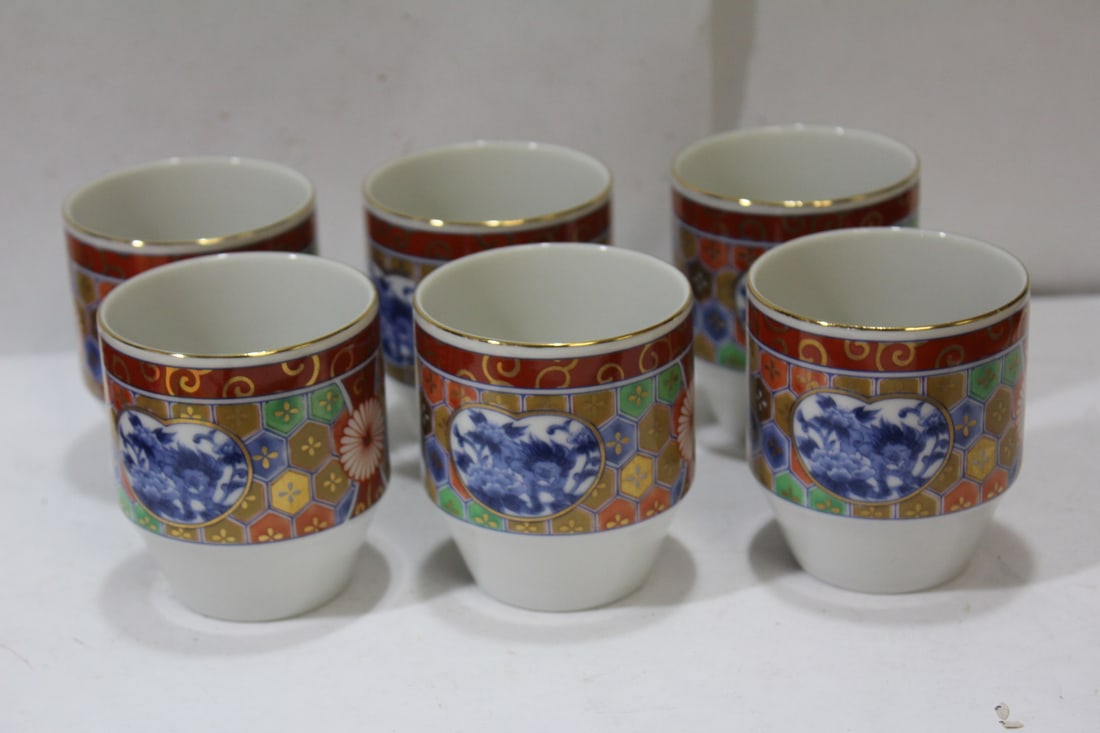 Set of 6 Japanese Saki Cups: signed - 3 inches tall