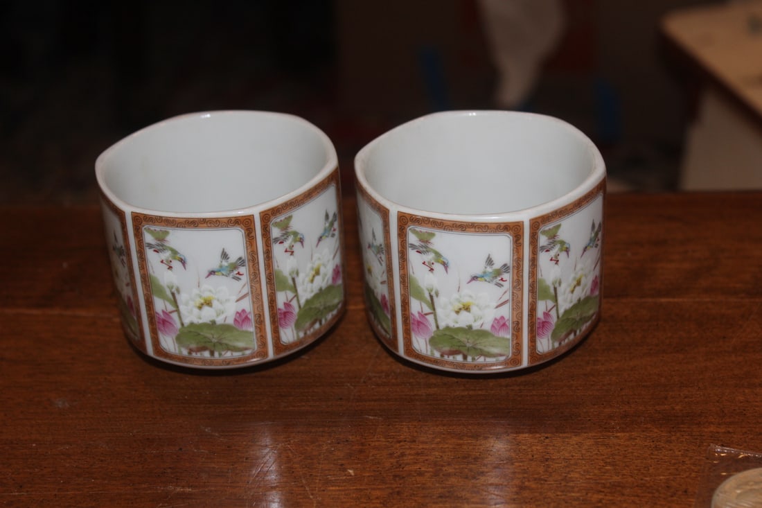 Set of 2 Japanese Toyo Cups: 3 1/8" in diameter