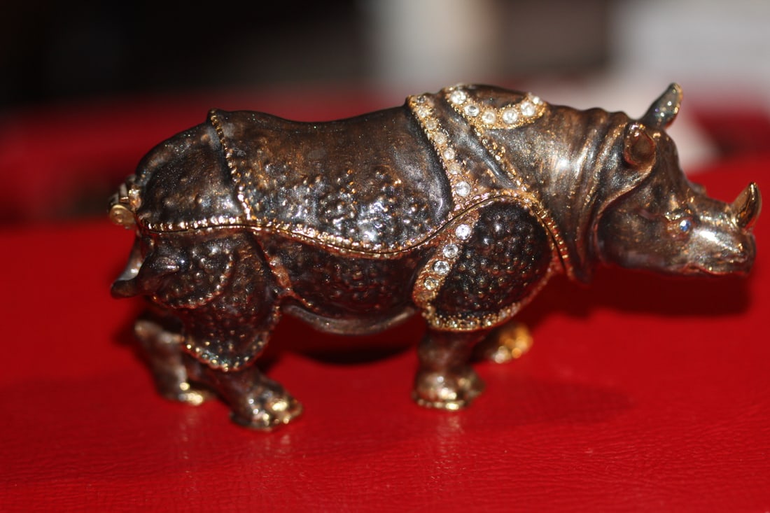 Enamel on Metal Hippo Trinket Box: 3 1/2" across