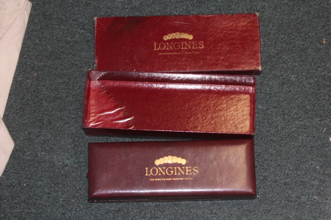 Longines Empty Leather Watch Case: with box - overall= 9" long