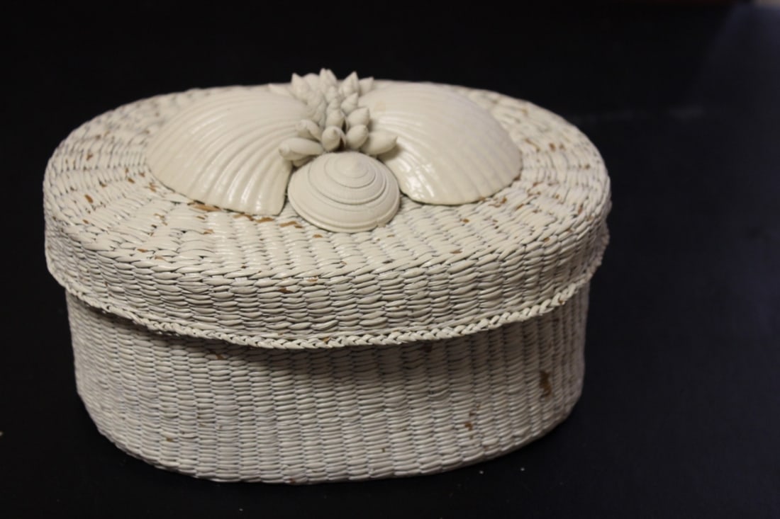 A White Sea Shell Box: 8 inches long