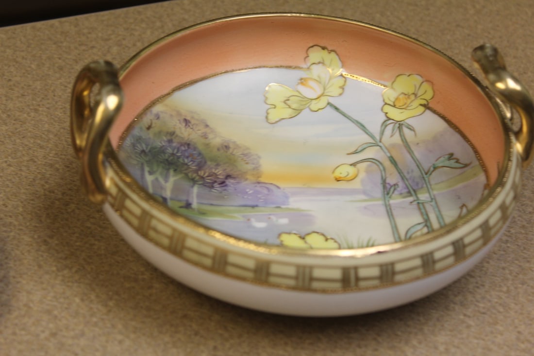 Two Handle Nippon Bowl: hand painted - 7 1/8" in diameter