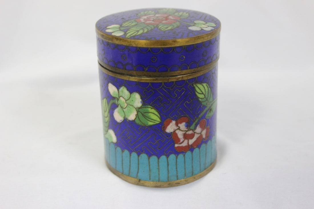 A Chinese Cloisonne Cylinder Box: 3" tall