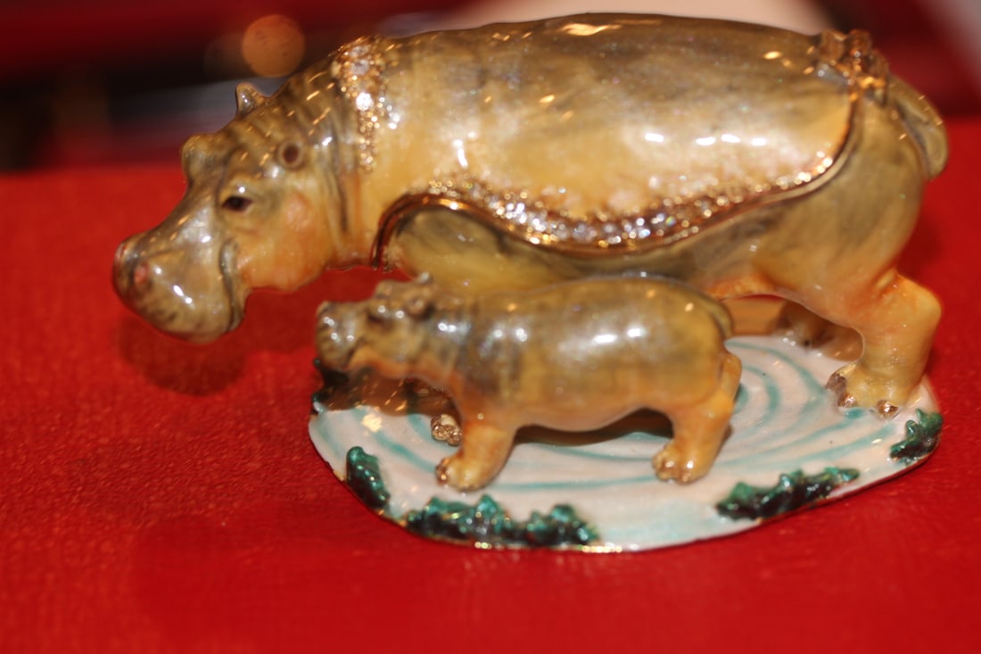 Enamel on Metal Hippo Trinket Box: 3 1/4" across